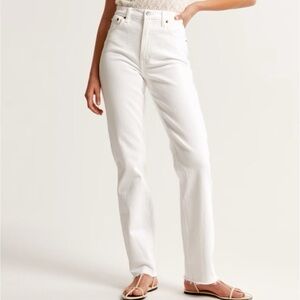 Abercrombie & Fitch Curve Love Ultra High Rise 90’s Straight Jean in White Long